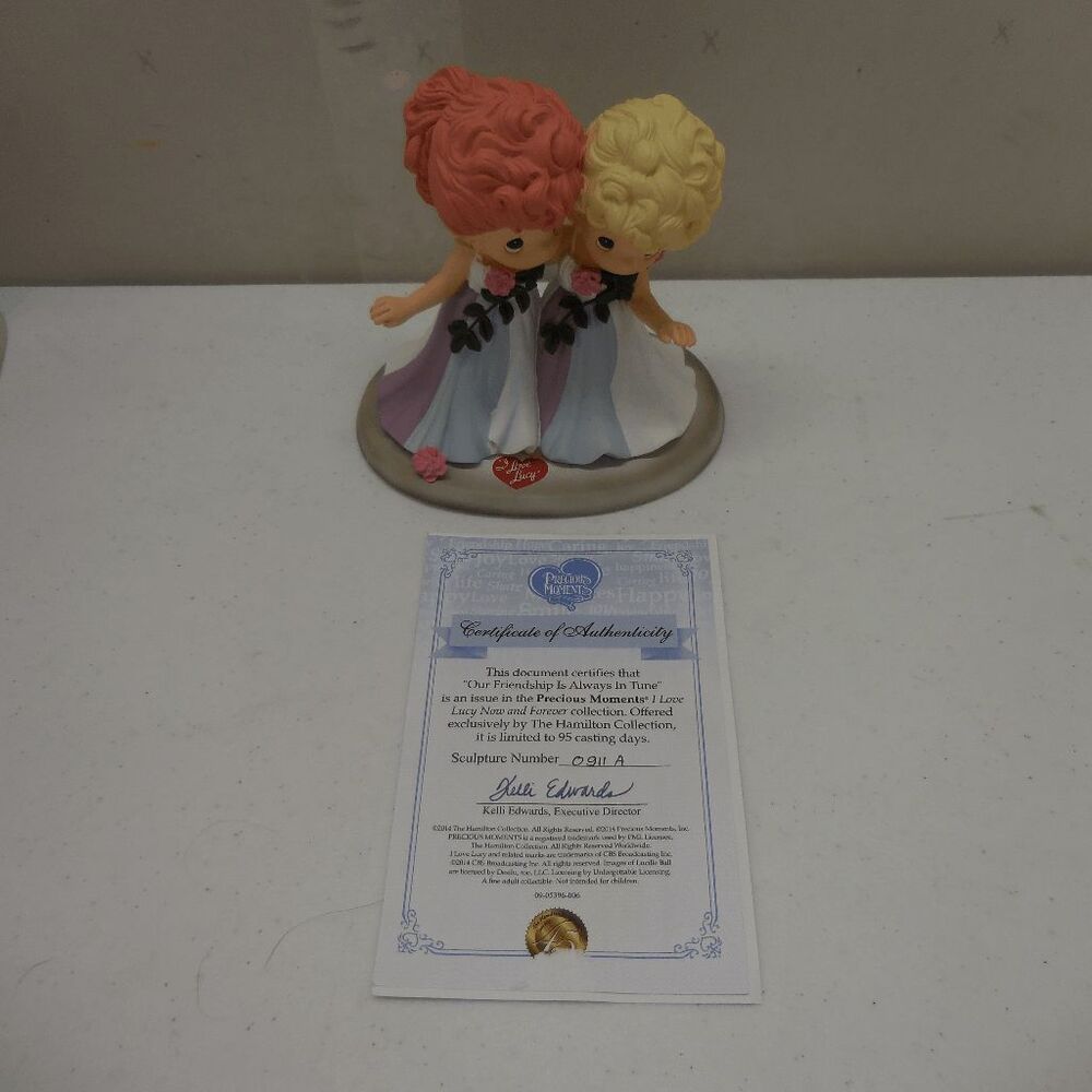 I Love Lucy Precious‎ Moments "Our Friendship is Always in Tune" with COA 0911A
